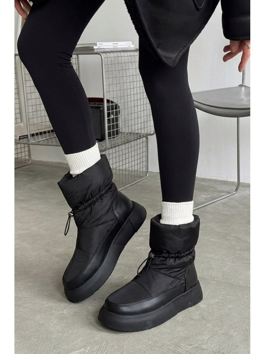 Дутики женские на меху черного цвета 88609-2 210326C