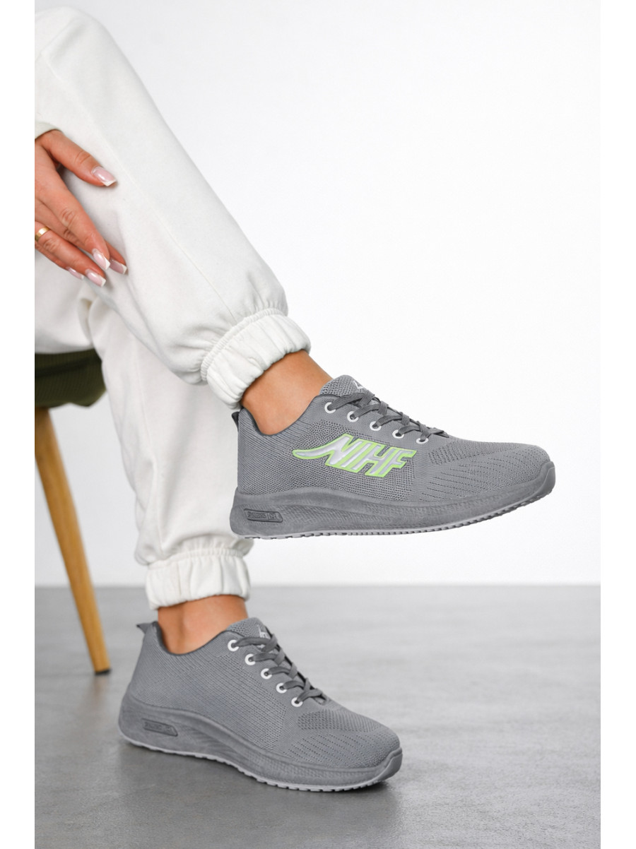 Кросівки жіночі сірого кольору 99-2 210390C