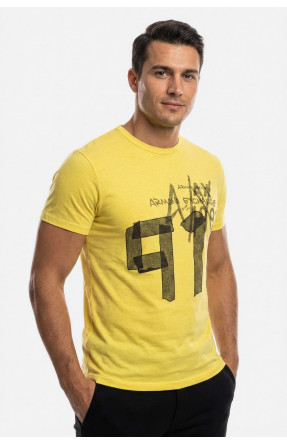 Футболка мужская желтого цвета с принтом 210409C
