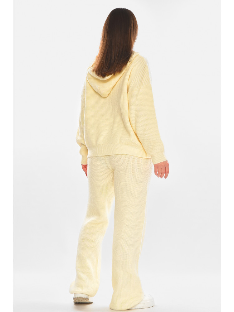 Костюм женский однотонный молочного цвета 858 210422C