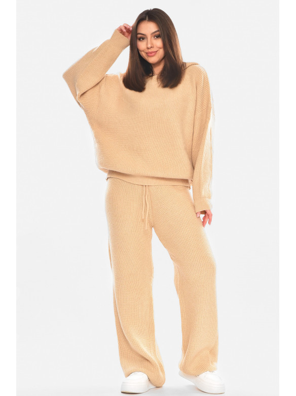 Костюм женский однотонный бежевого цвета 858 210423C