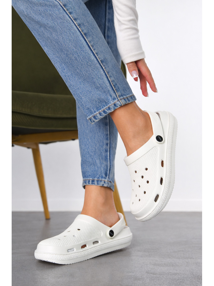 Кроксы женские белого цвета С-98 210778C