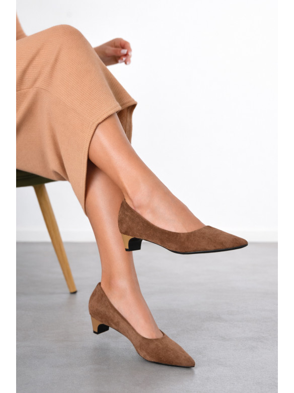 Туфли женские коричневого цвета L 1987-7 210818C