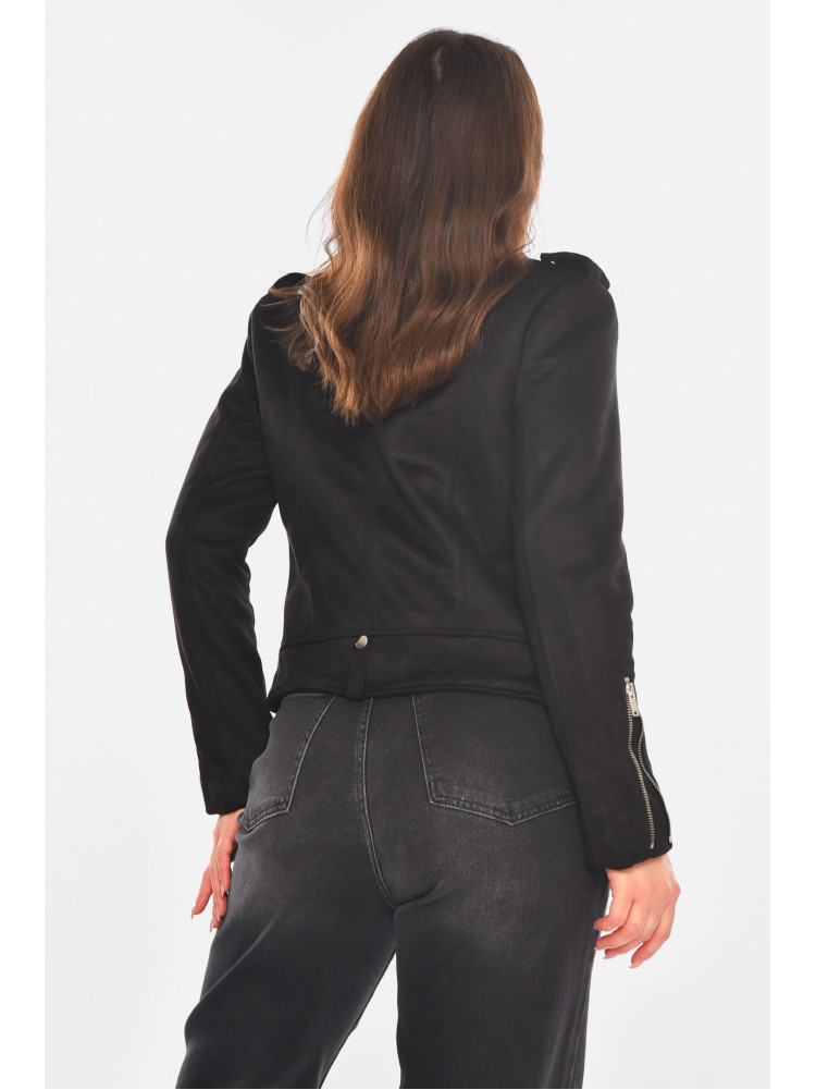 Куртка-косуха женская из экозамши черного цвета 1944 210839C