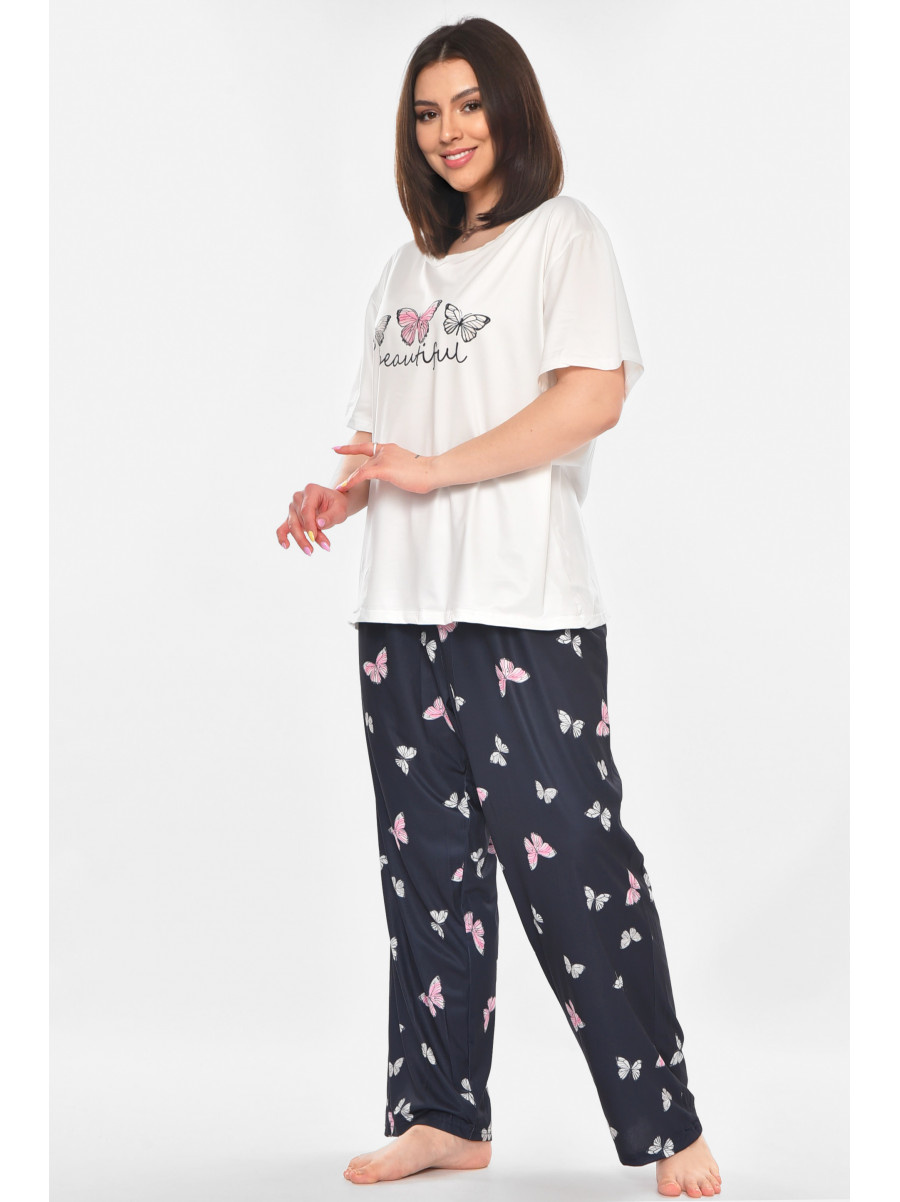 Пижама женская полубатальная белого цвета с принтом 500031 210879C