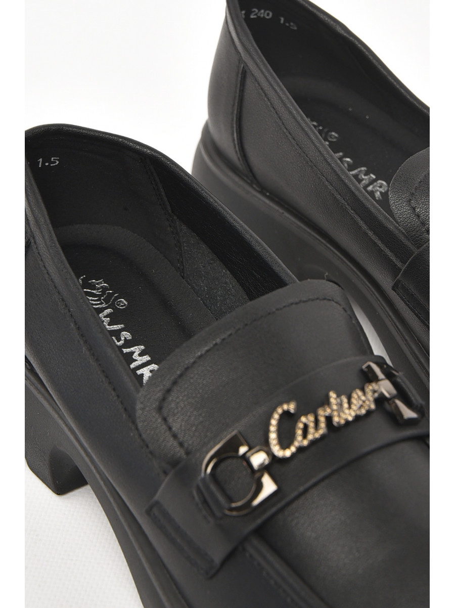 Туфли-лоферы женские черного цвета 8863 210981C