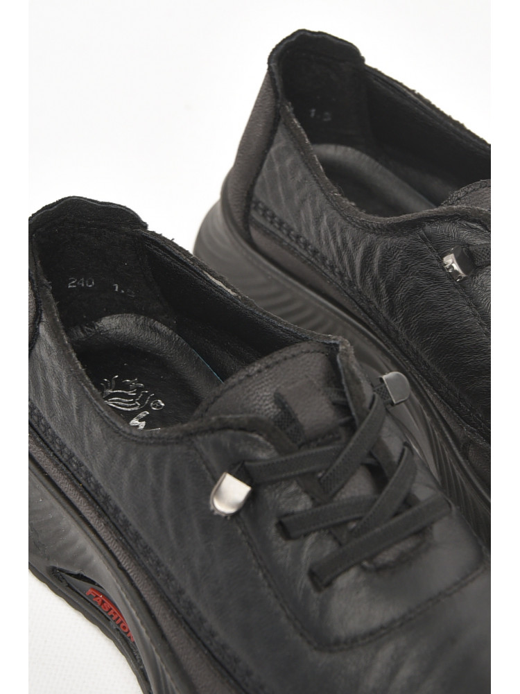 Кроссовки женские черного цвета 05-0 210983C