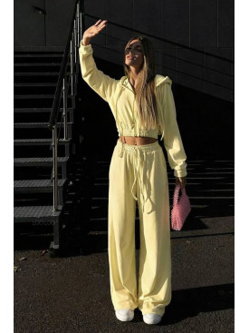 Спортивный костюм женский желтого цвета 1053 210992C