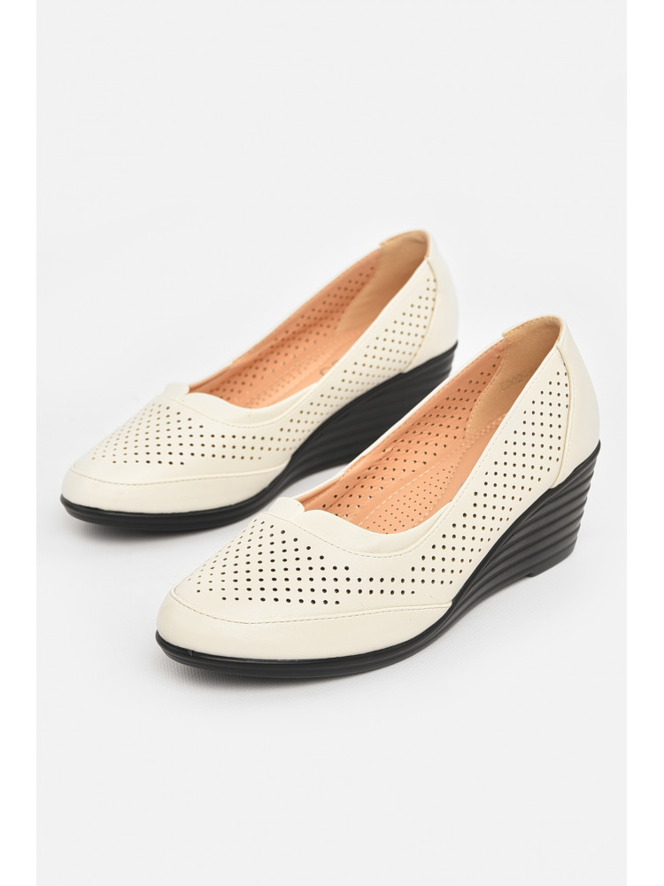 Туфли женские молочного цвета 02-4в 210996C