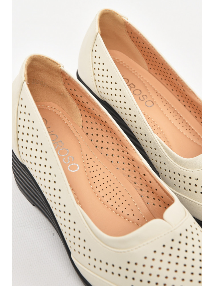 Туфли женские молочного цвета 02-4в 210996C