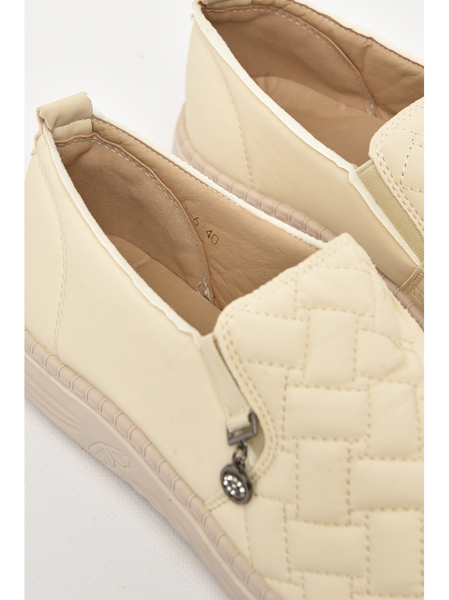 Мокасины женские молочного цвета 202-6 211024C