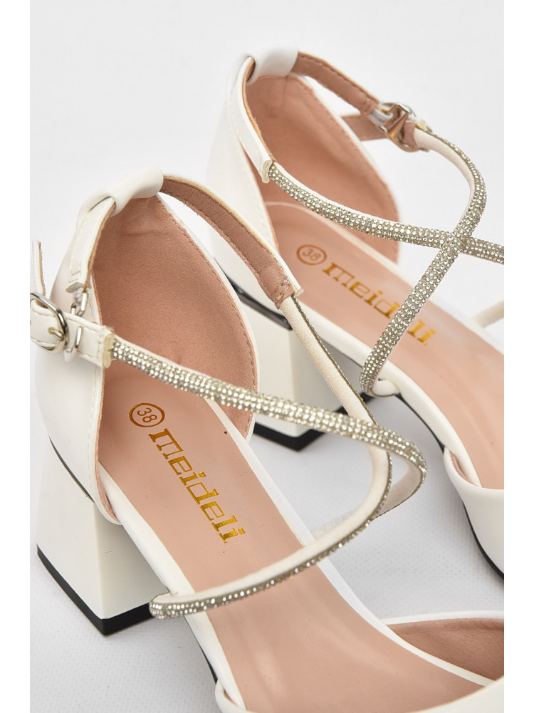 Босоножки женские белого цвета 1230-2 211043C