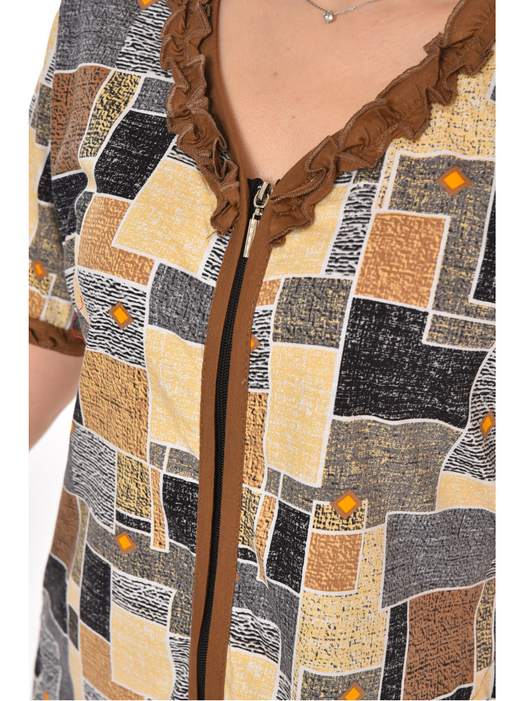 Халат женский полубатальный коричневого цвета с принтом AN-3110 211351C