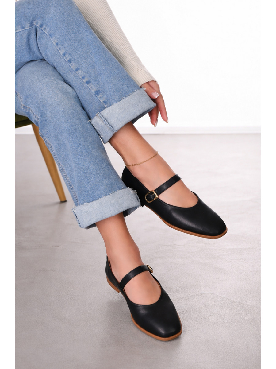 Балетки женские черного цвета R007 211931C