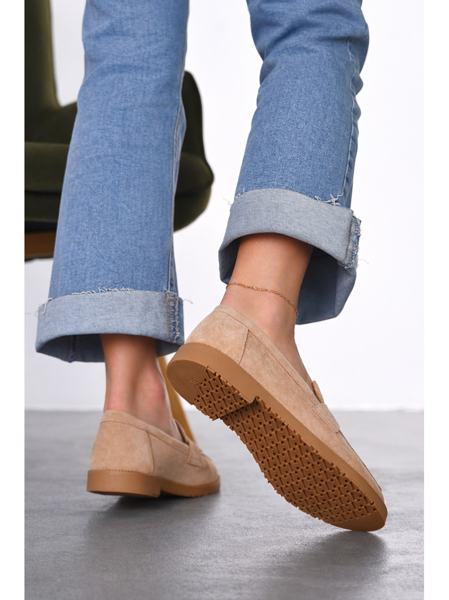 Туфли-лоферы женские бежевого цвета 6548-13 212017C