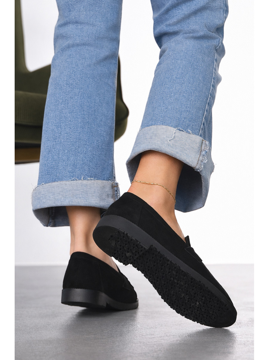 Туфли-лоферы женские черного цвета 6548-22 212020C