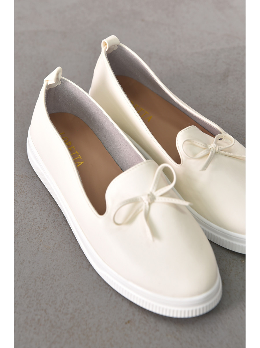 Туфли-лоферы женские белого цвета Х328-2 212139C