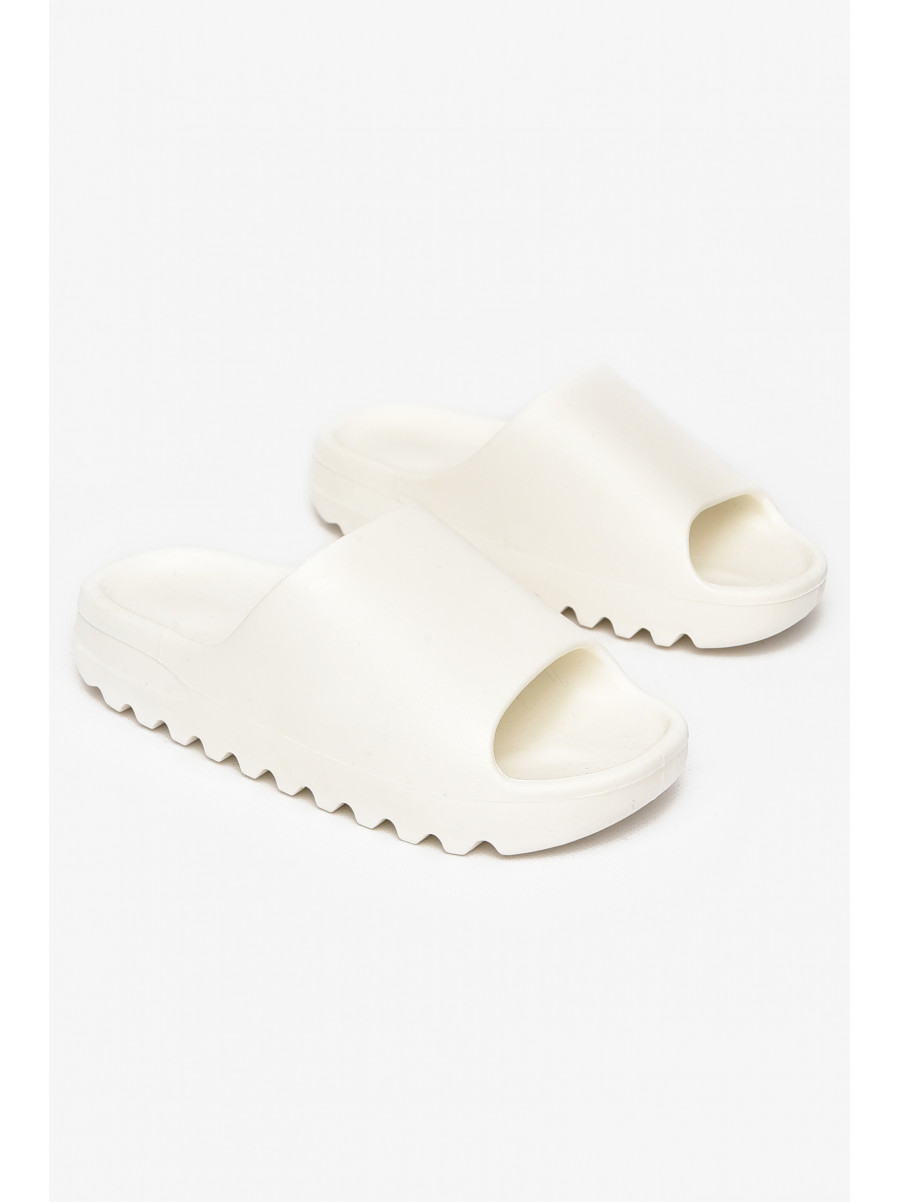 Шлепанцы резиновые женские белого цвета 9017- 212141C