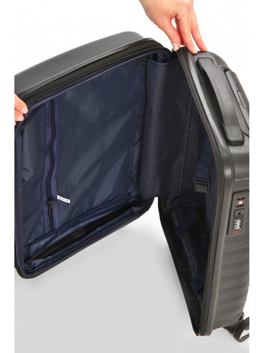 Чемодан дорожный на 4 колесах черного цвета 23л 212152C