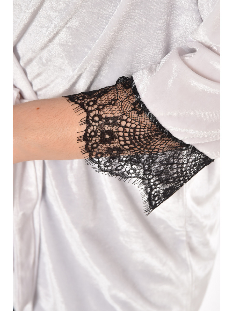 Халат женский велюровый белого цвета М08/1 212255C