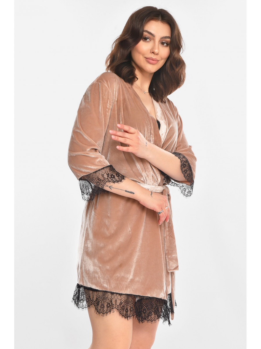 Халат женский полубатальный велюровый пудрового цвета М06/1 212258C