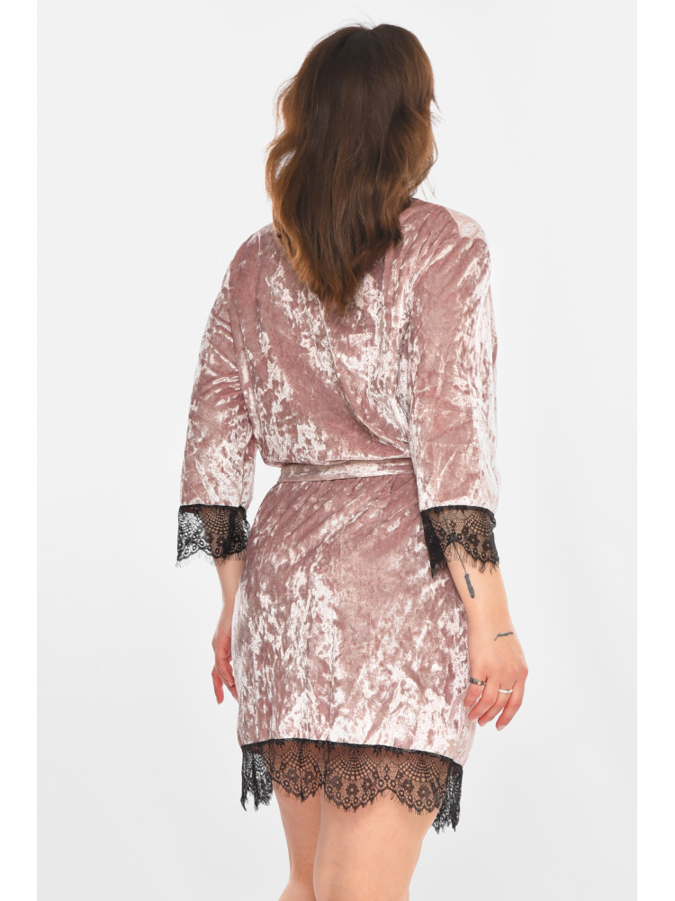 Халат женский полубатальный велюровый сиреневого цвета М06 212262C