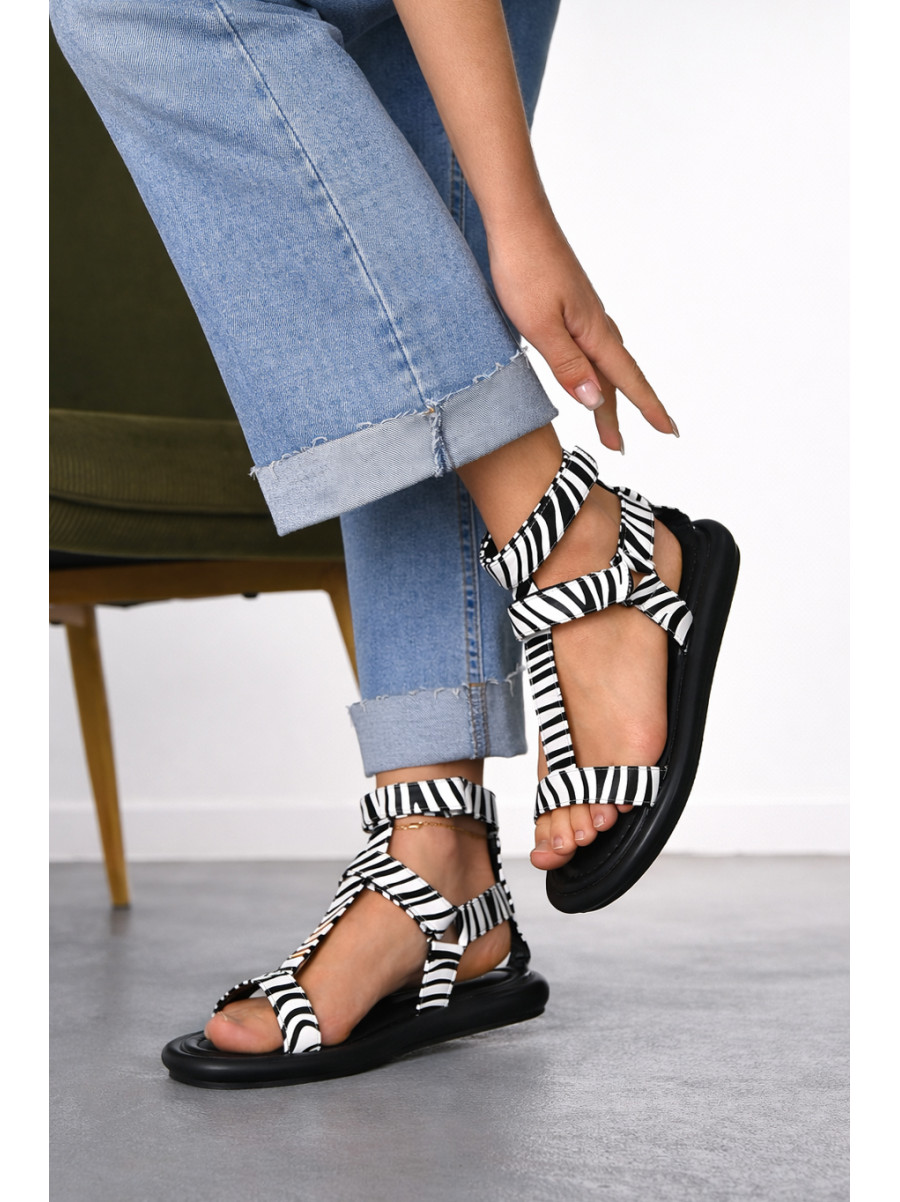 Босоножки женские чорно-белого цвета W 2260-17 212270C