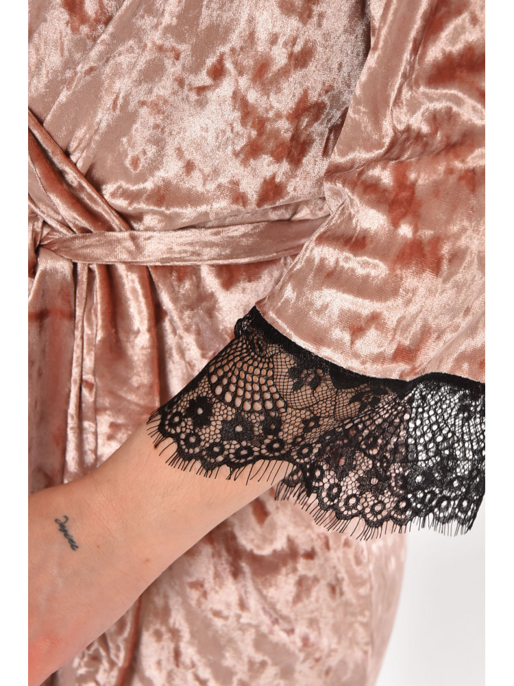 Халат женский велюровый сиреневого цвета М08 212273C