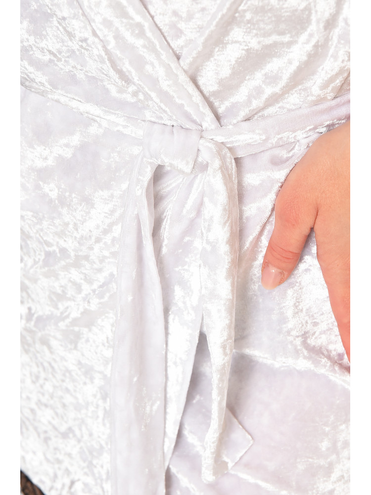 Халат жіночий велюровий білого кольору М06 212278C