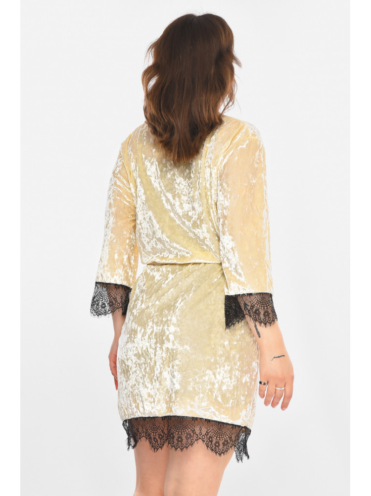 Халат женский велюровый молочного цвета М08 212290C