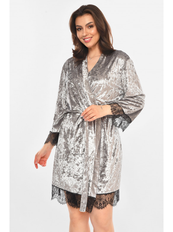 Халат женский полубатальный велюровый серого цвета М06 212293C