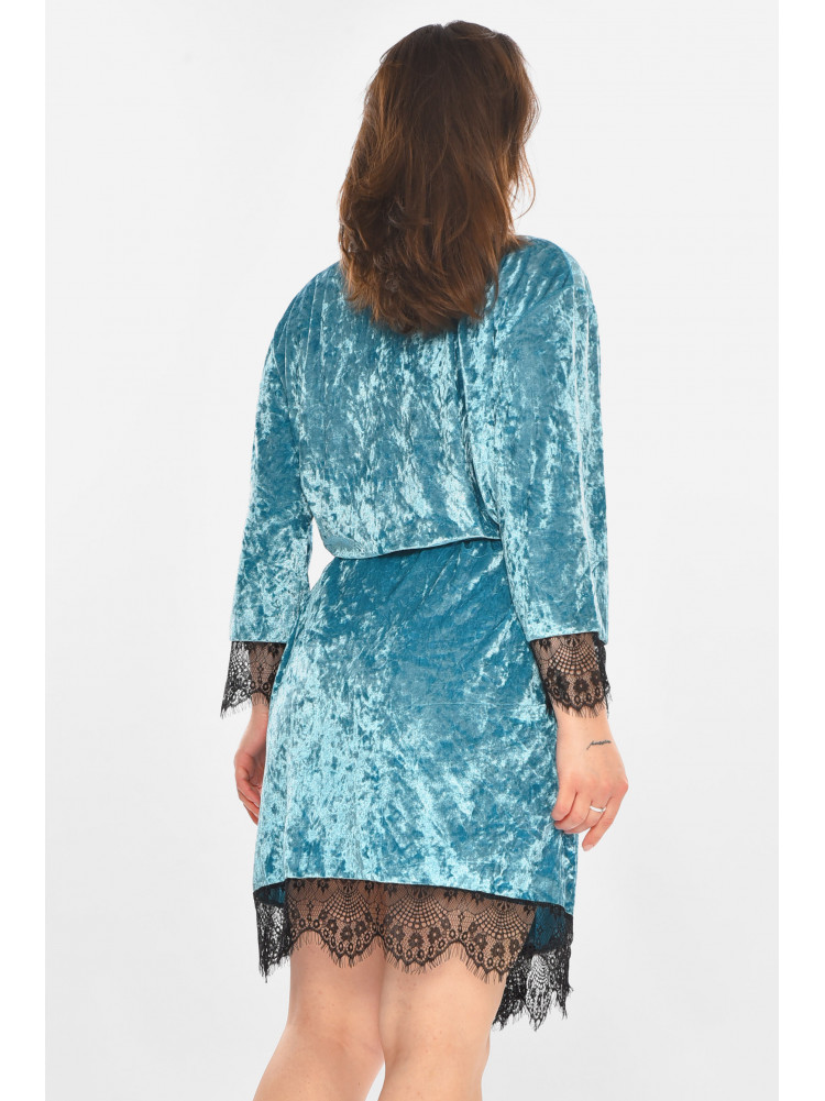 Халат женский полубатальный велюровый зеленого цвета 0630 212313C