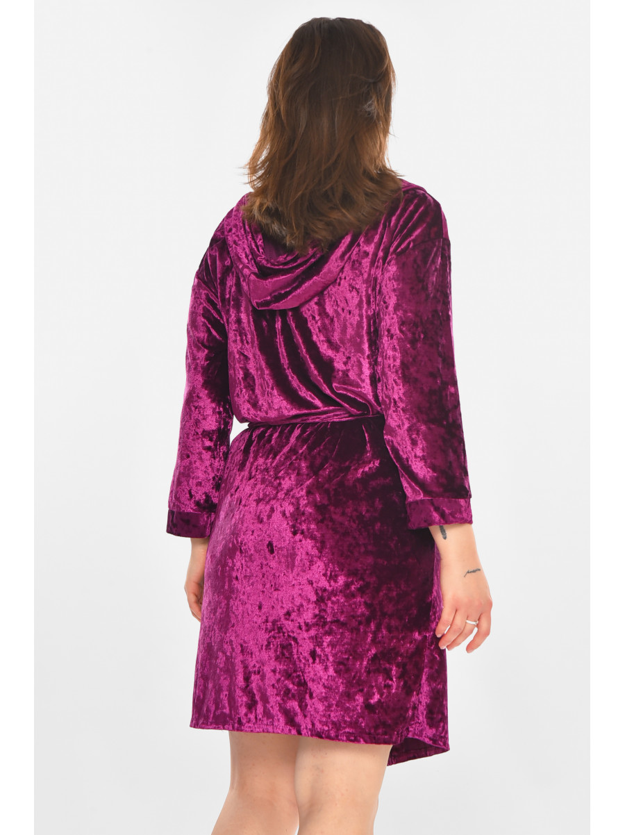 Халат женский велюровый фиолетового цвета М28 212321C