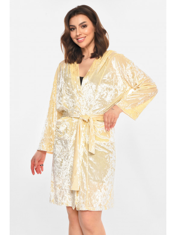 Халат женский велюровый молочного цвета М28 212322C