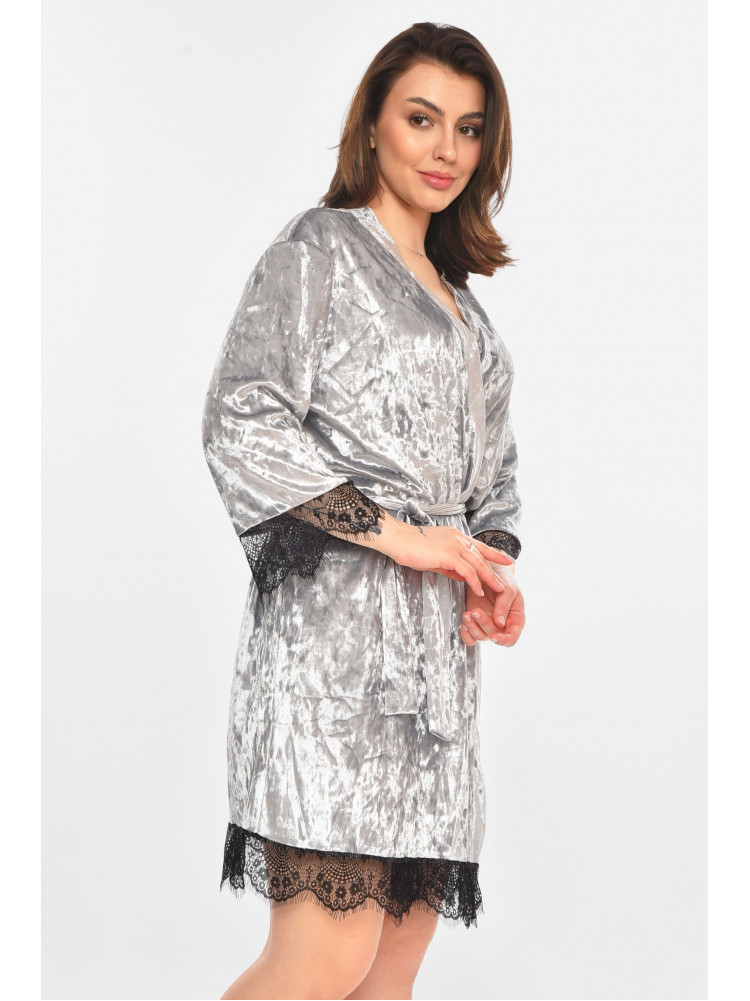 Халат женский полубатальный велюровый серого цвета 212338C