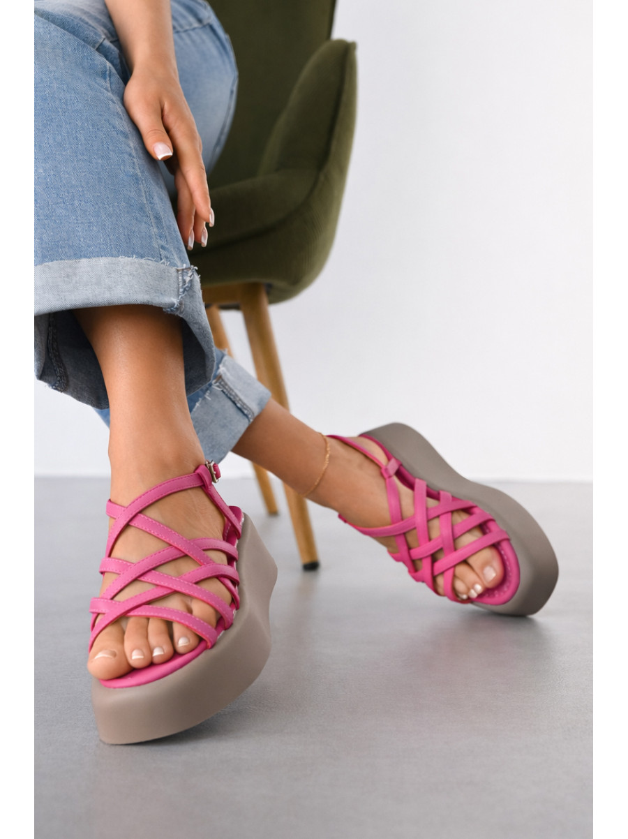 Босоножки женские розового цвета Т7020-27 212344C