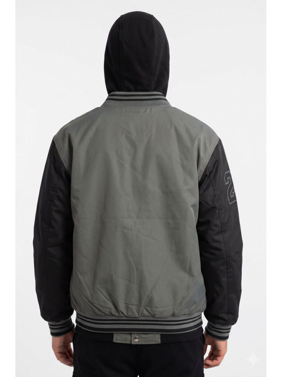 Бомбер чоловічий демісезонний сірого кольору з принтом S425 212389C