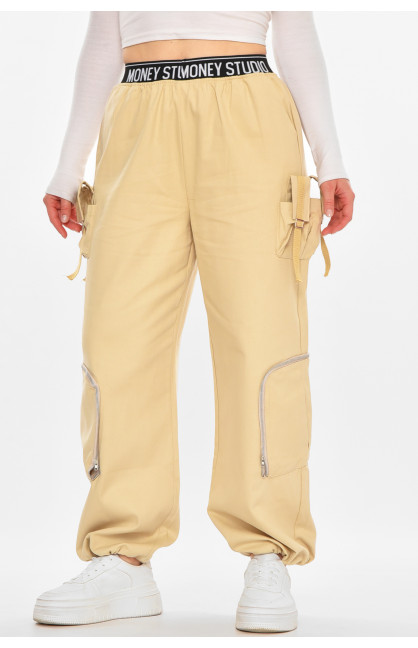 Штаны женские однотонные бежевого цвета 832-1 212401C