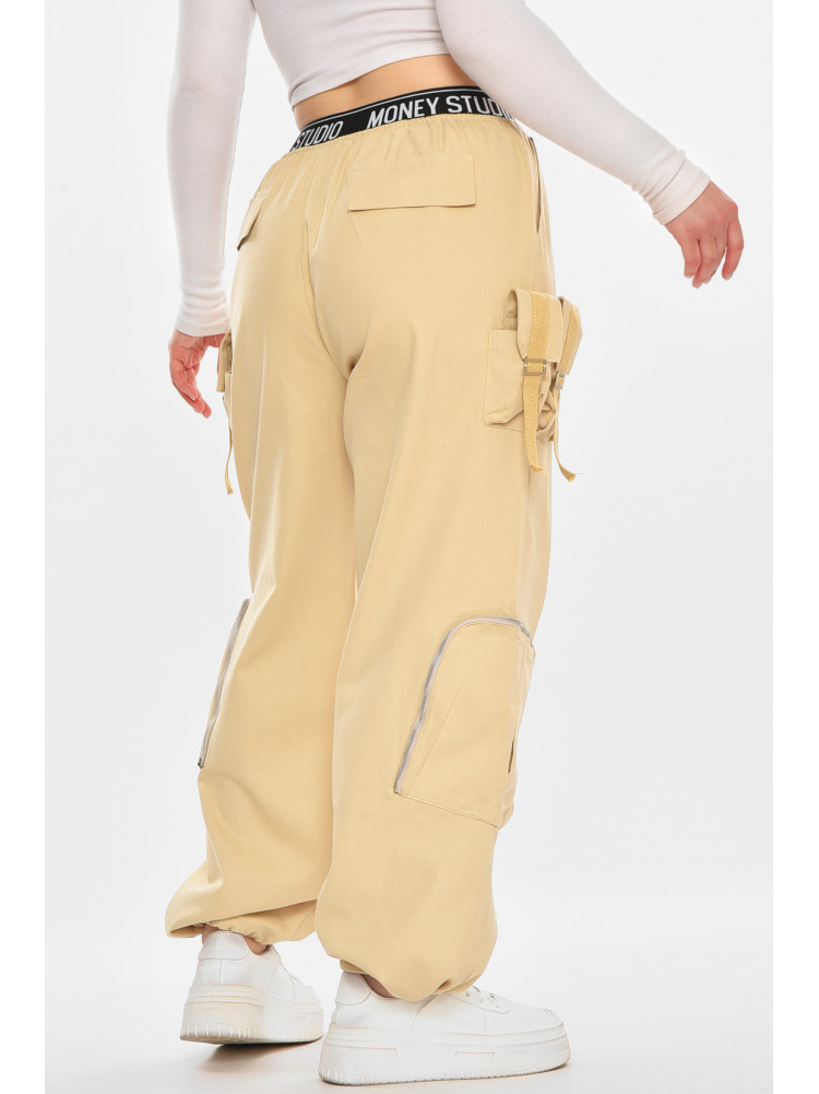 Штаны женские однотонные бежевого цвета 832-1 212401C