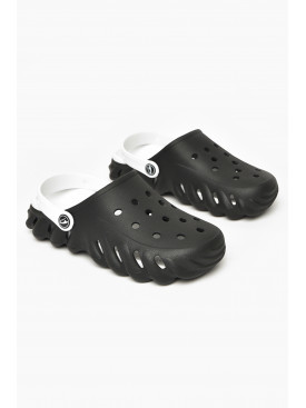 Кроксы женские черного цвета 212423C