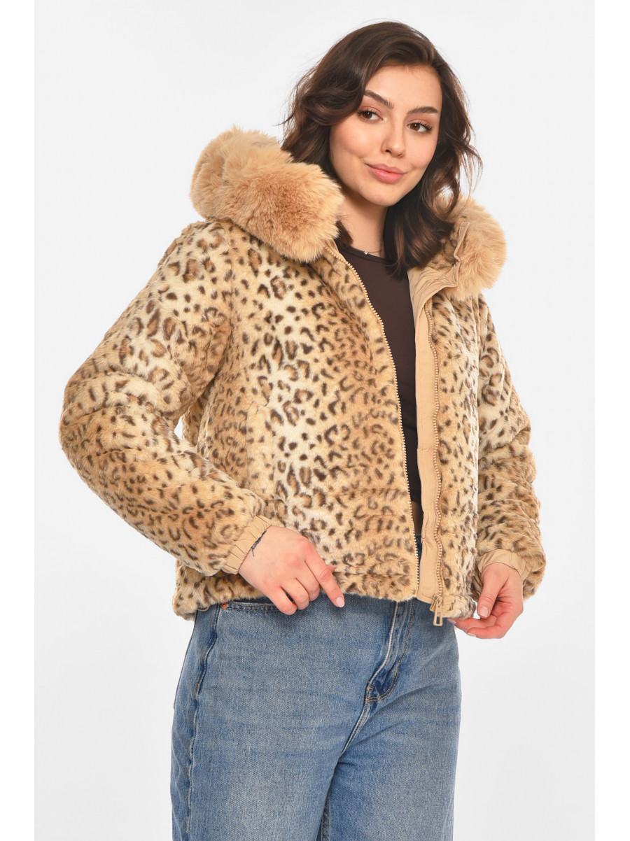 Шубка женская демисезонная бежевого цвета с принтом 11768 212453C