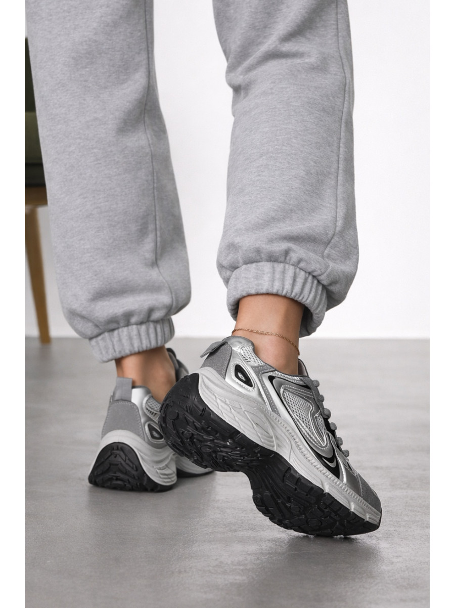 Кроссовки женские серого цвета 172-45 212475C