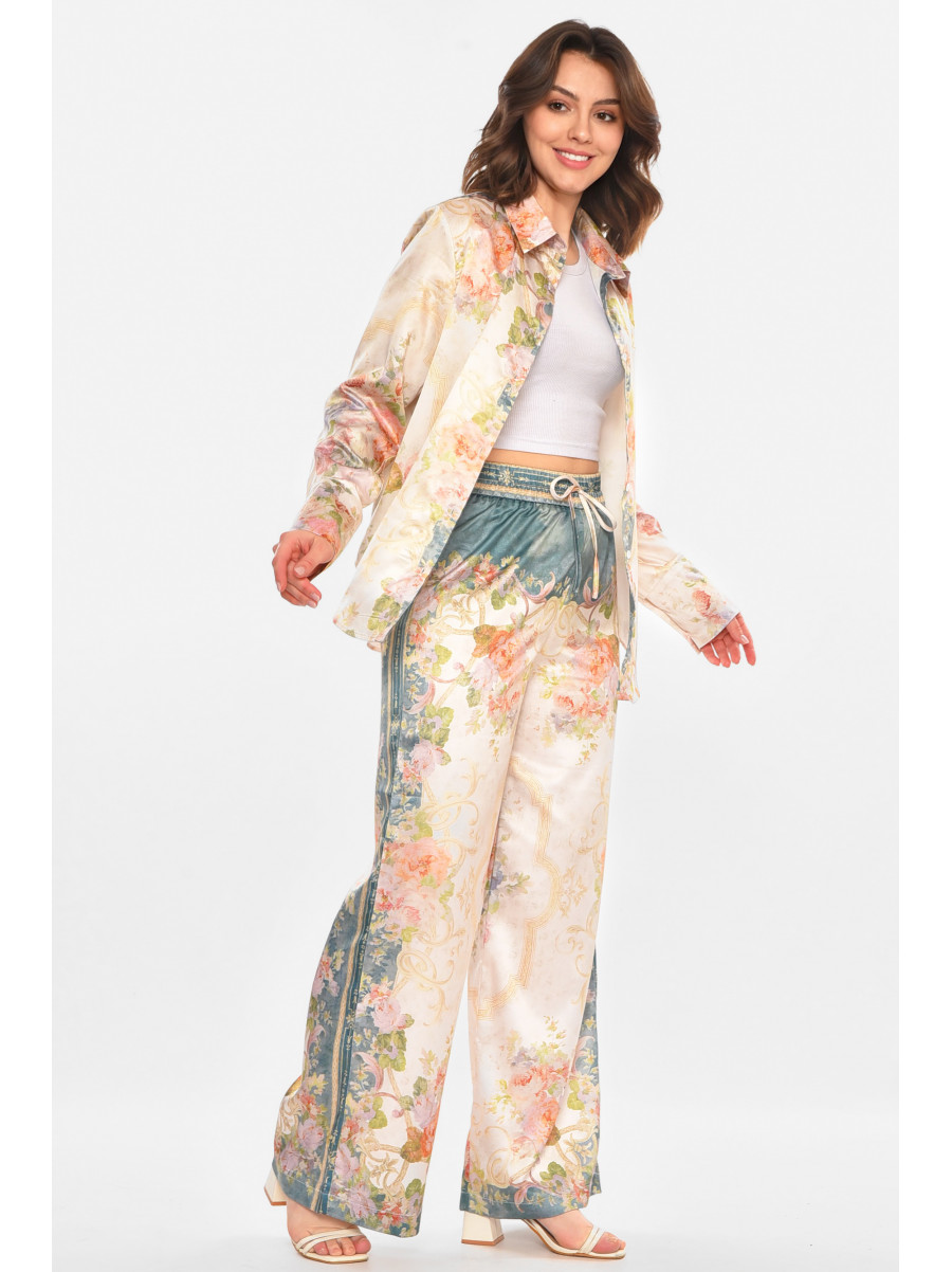 Костюм женский бежевого цвета с принтом 212607C