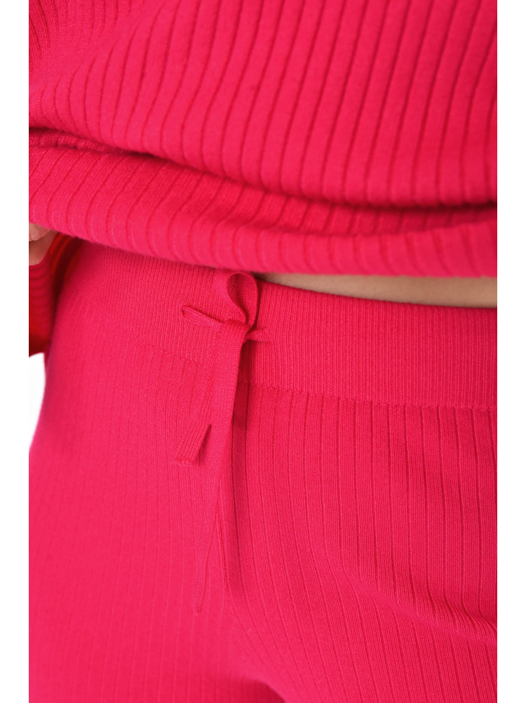 Костюм женский однотонный кашемировый малинового цвета 212624C