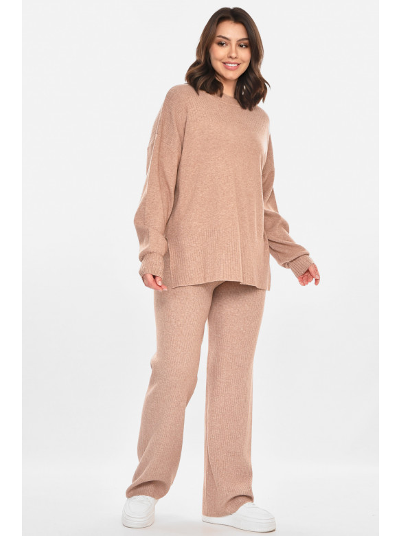 Костюм женский однотонный кашемировый бежевого цвета 212632C
