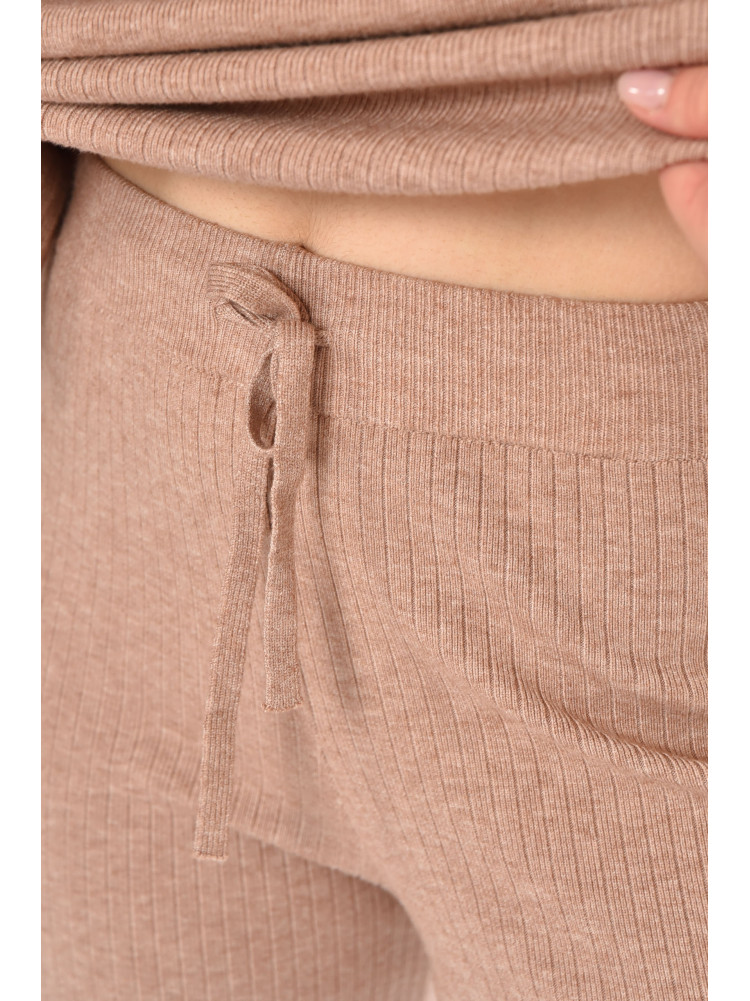 Костюм женский однотонный кашемировый бежевого цвета 212632C