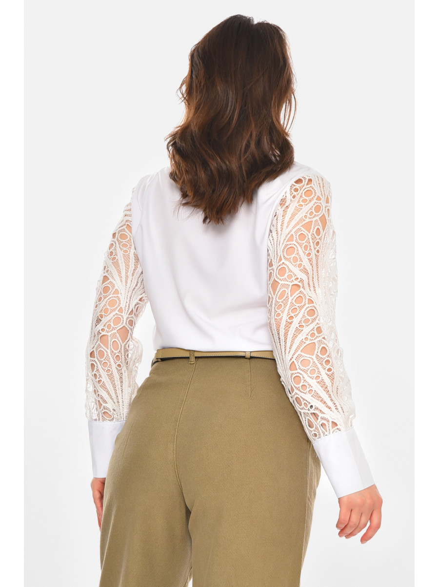 Рубашка женская однотонная белого цвета 212750C