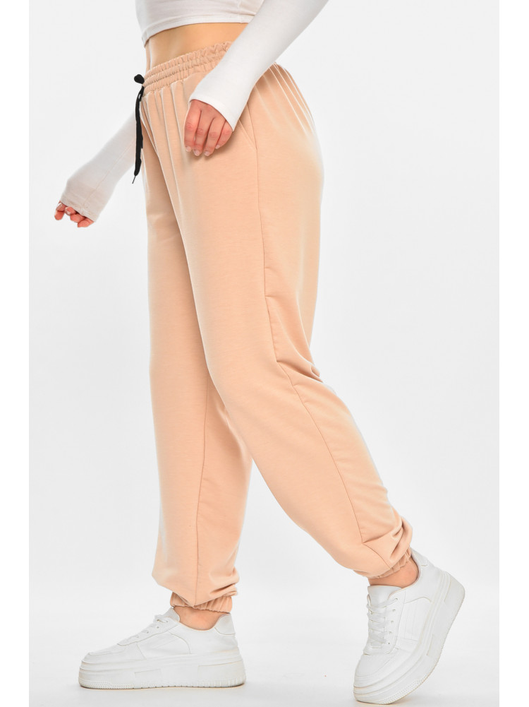 Спортивные штаны женские полубатальные однотонные бежевого цвета 212833C