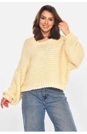 Свитер женский вязаный молочного цвета 212897C