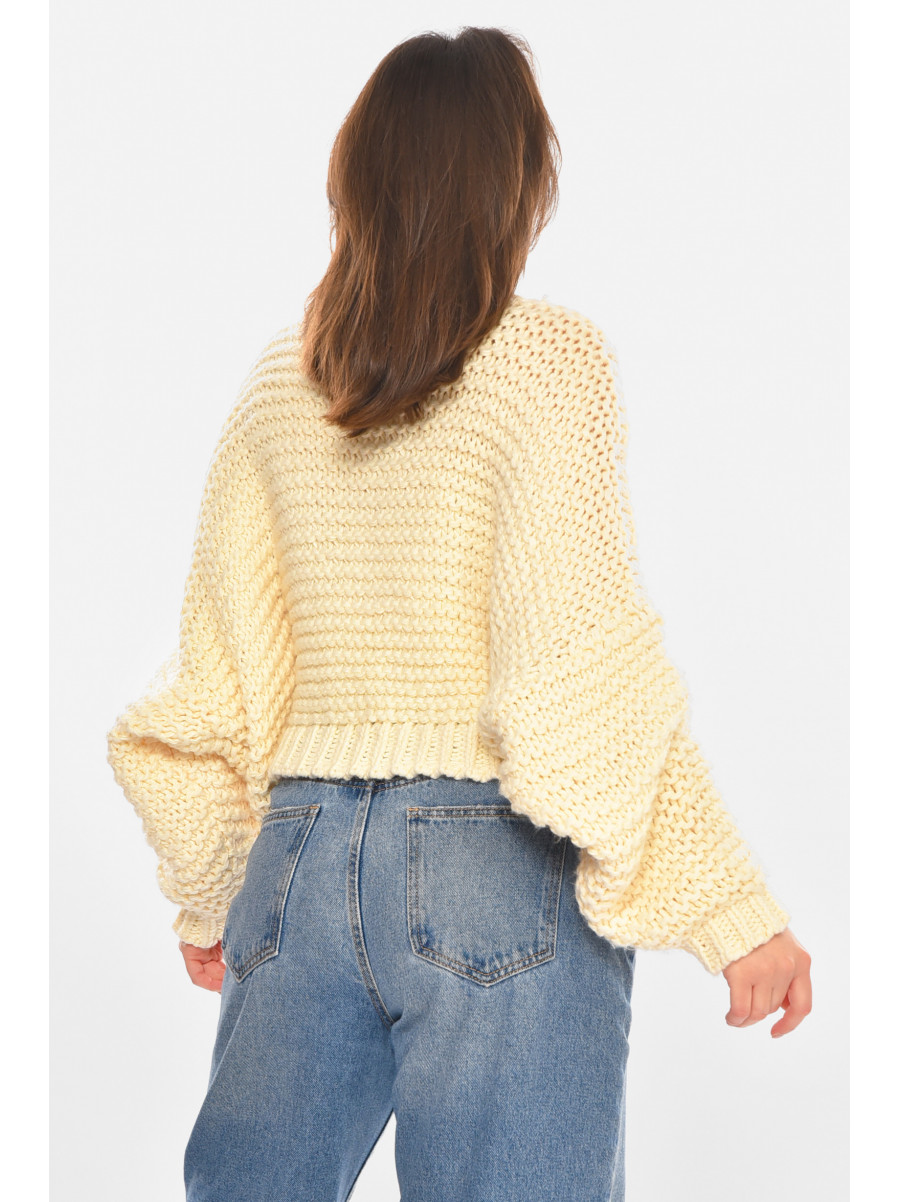 Свитер женский вязаный молочного цвета 212897C